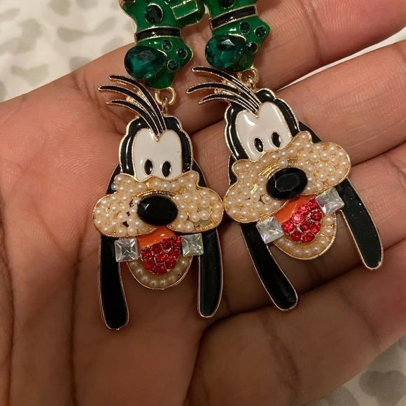 New Disney Earings Rhinestones Unique GOOFY CARTOON❤️🖤🤍🤓 - Picture 4 of 8